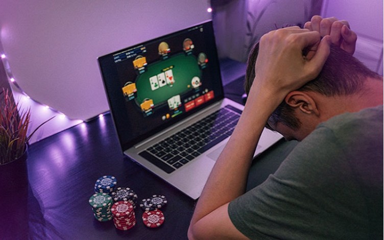 The Rise of Online Gambling: Trends in the Digital Age